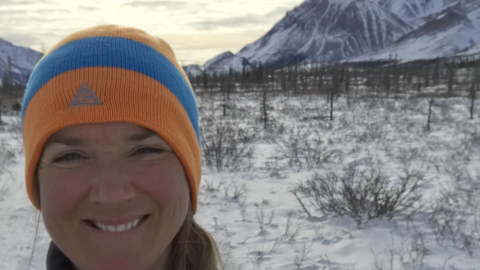 After seven days, she wins an ultra-marathon in Alaska