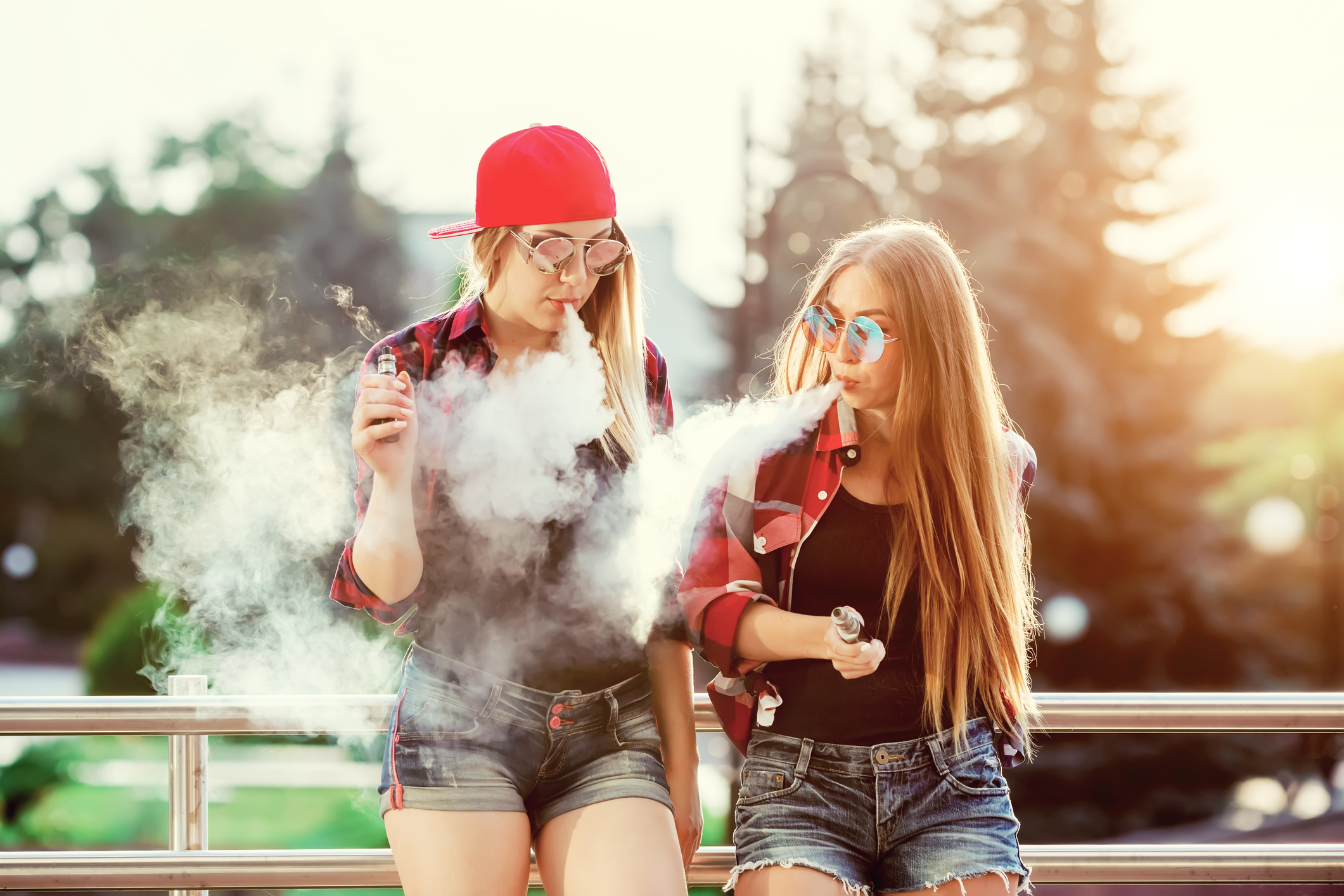 FDA weighs in on youth use of eCigs, vaping